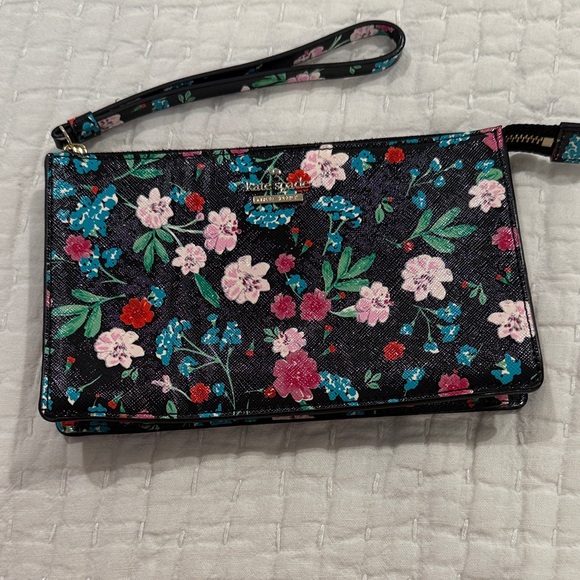 Kate Spade Black Multicolor Floral Clutch - Picture 1 of 4